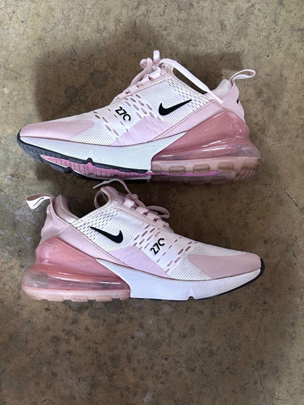 Pink Nike 270